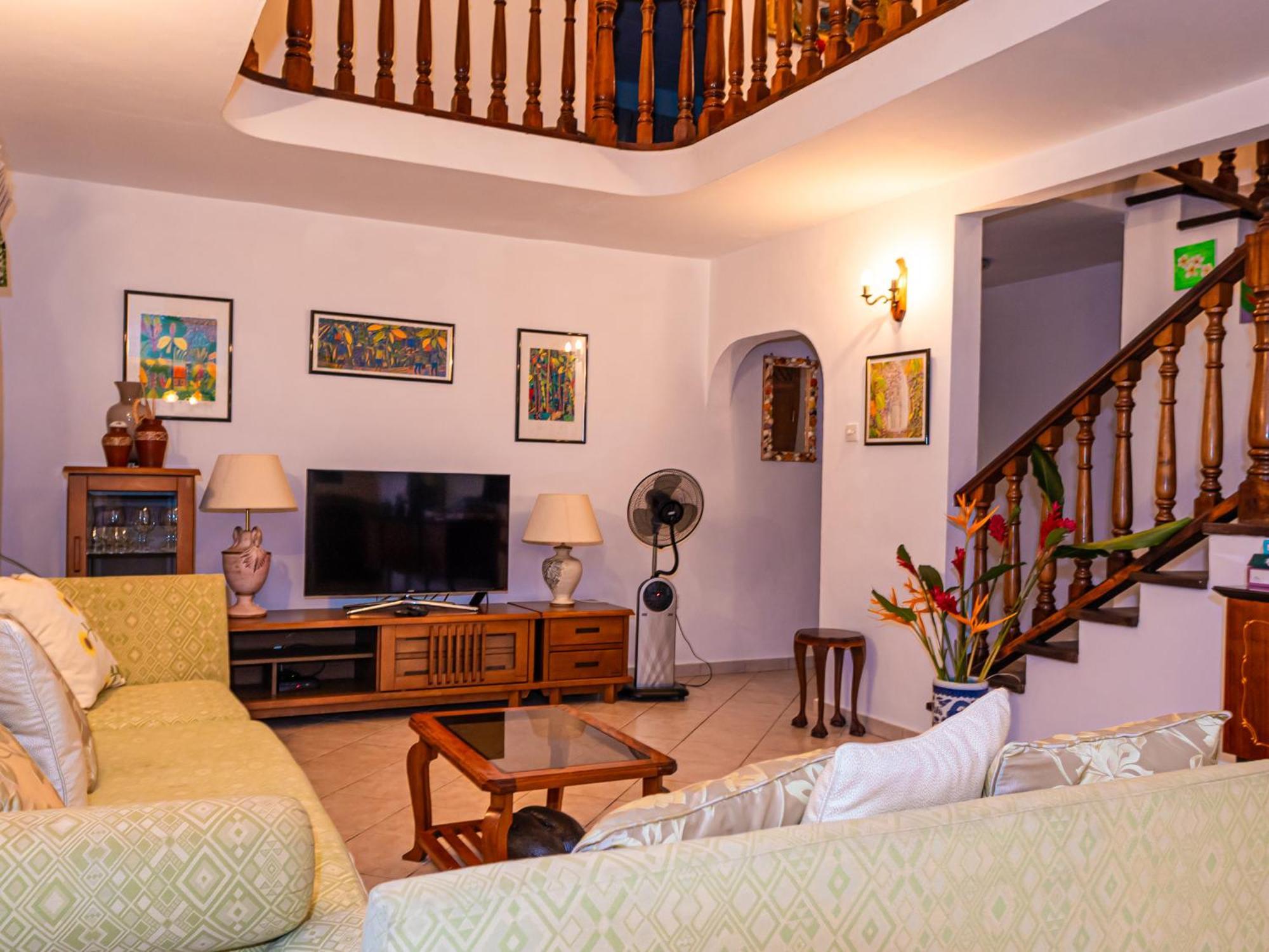 ויקטוריה Bottle Palm Villa מראה חיצוני תמונה