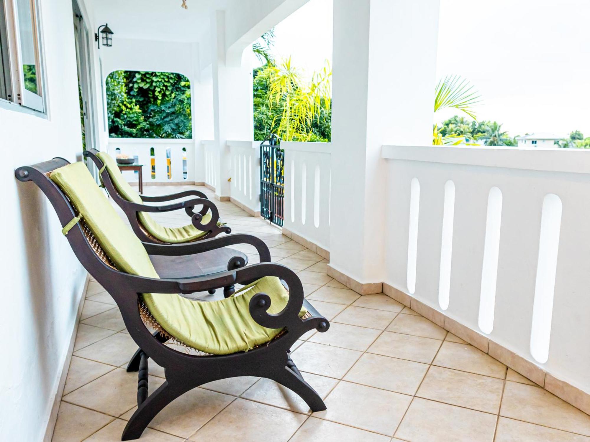 ויקטוריה Bottle Palm Villa מראה חיצוני תמונה